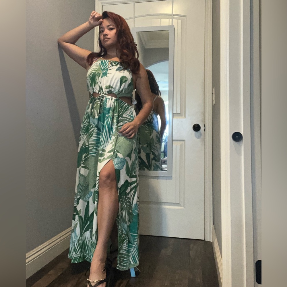 Cupshe Floral Split Maxi dress.